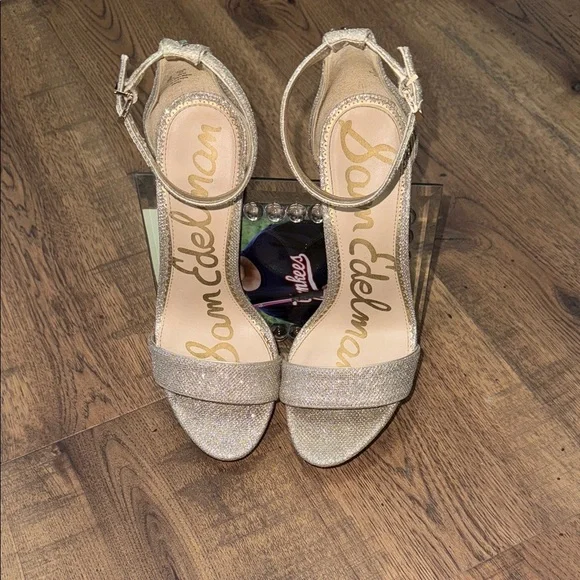 Sam Edelman Women's Glittering Gold Heels - Picture 1 of 6